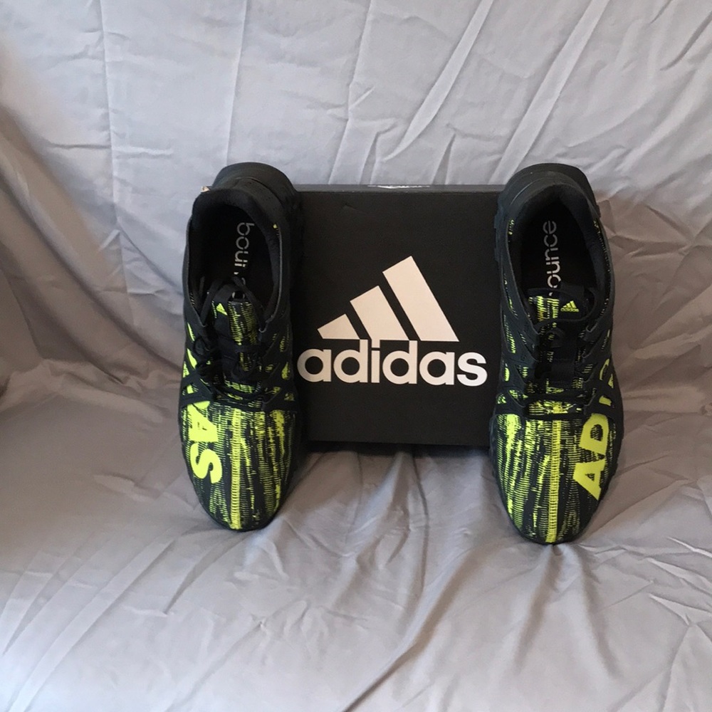 Adidas Vigor Bounce